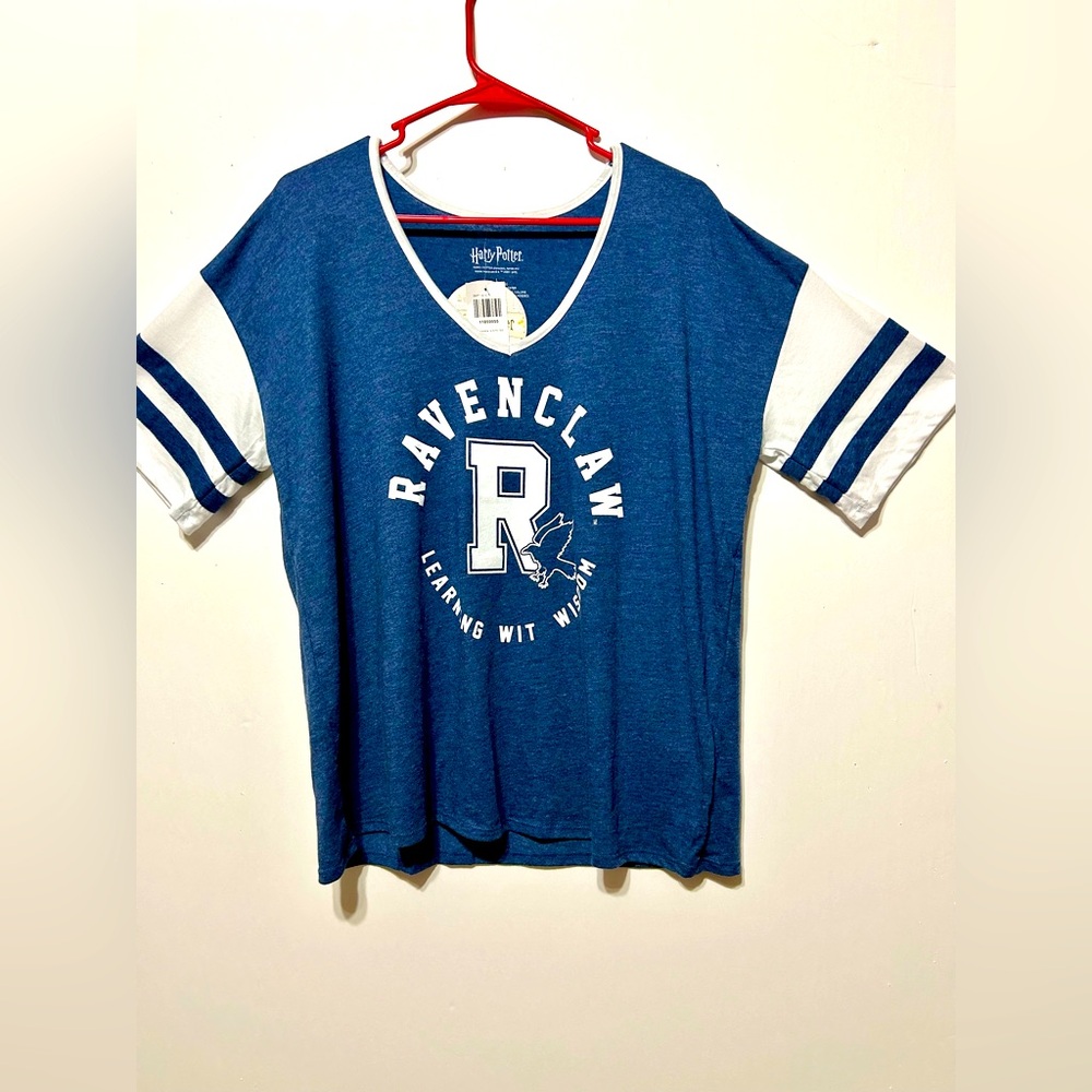 Harry Potter RavenClaw Athletic tee New with Tags
